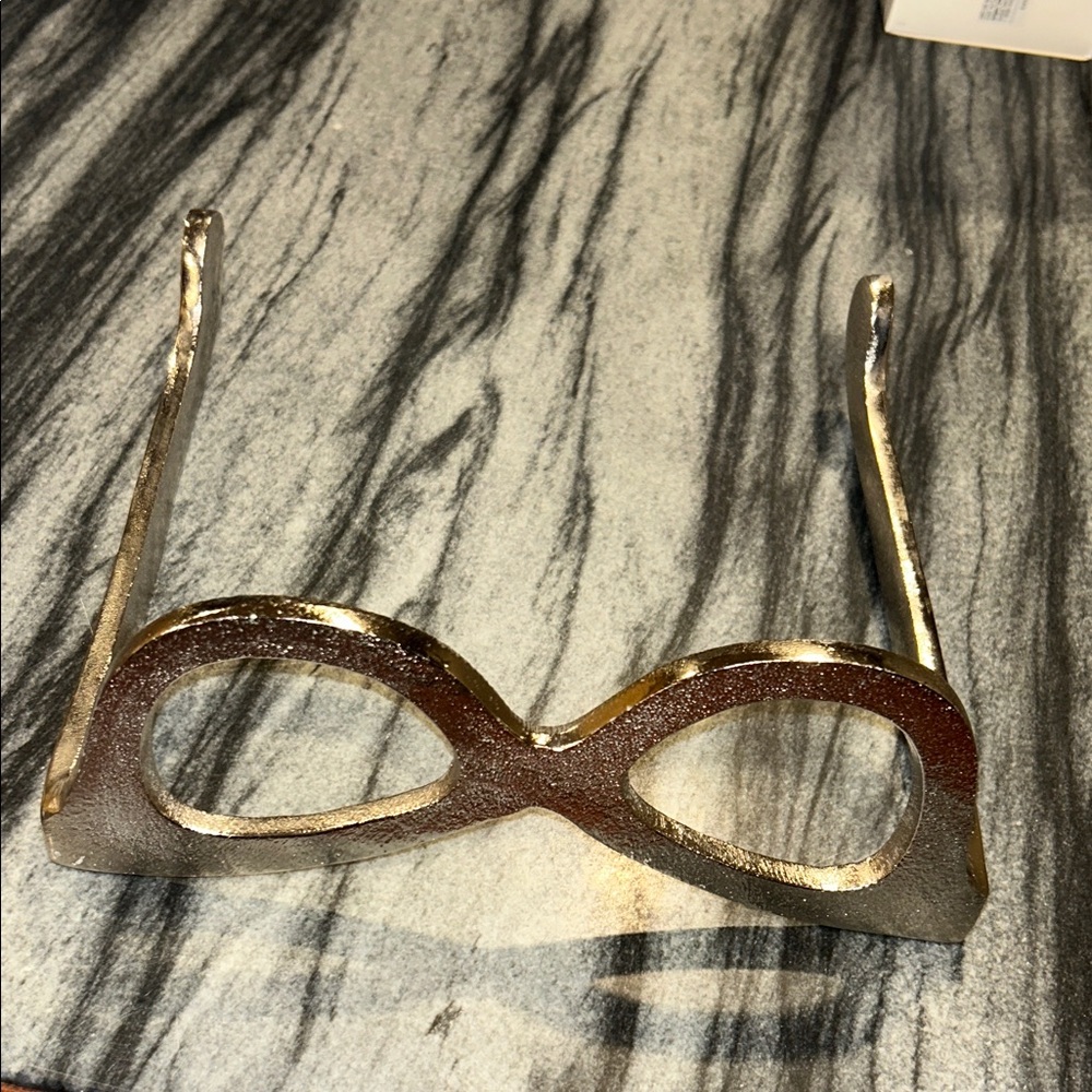 Large decor car eye glasses